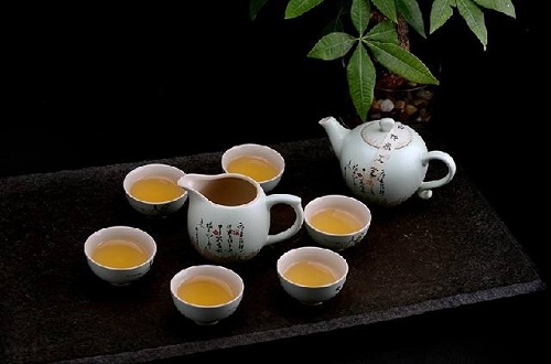 仟相茶具品牌创始人：做茶具不是为了仪式感而是为了茶文化
