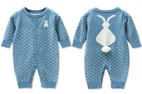 婴儿衣服十大品牌，什么品牌的衣服对小宝宝最好