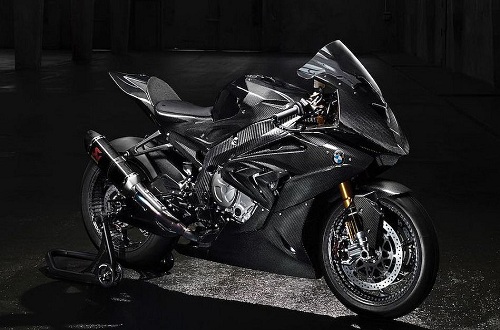 汽车品牌宝马推出新款纯电动超跑摩托车
