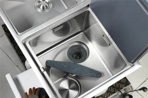 家用小型洗碗机怎么选 它是家庭生活好帮手