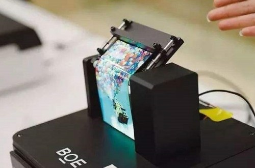 手机民族品牌小米、华为都争相进入智能电视市场，背后究竟隐藏了什么