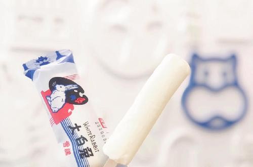 光明大白兔雪糕：带我们穿越时空，体验童年情怀